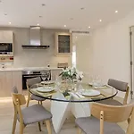 Spaces Oasis Suites- 4 Bedroom, 4 Ensuite Bathrooms, Terrace, Pool, Centre Apartamento Sitges