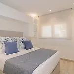 Spaces Oasis Suites- 4 Bedroom, 4 Ensuite Bathrooms, Terrace, Pool, Centre Apartamento *